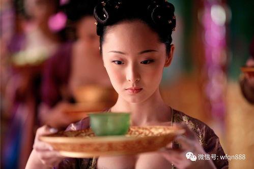 八月未央吃瓜爆料,娱乐圈风云再起，吃瓜爆料揭秘幕后真相