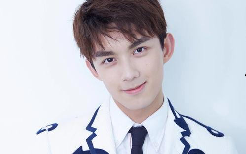 吃瓜爆料王源和许凯,娱乐圈的瓜田奇遇记