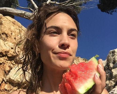 娱乐圈吃瓜真假