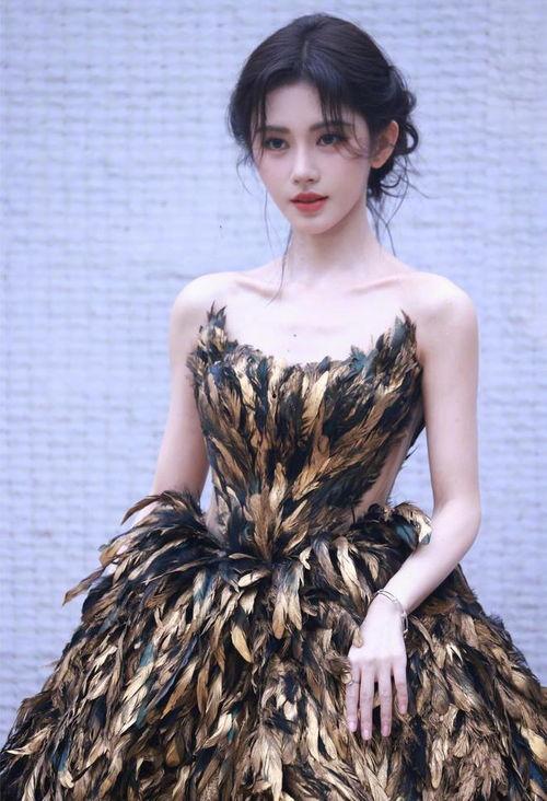 明星网红扇子,明星效应下的时尚潮流新宠